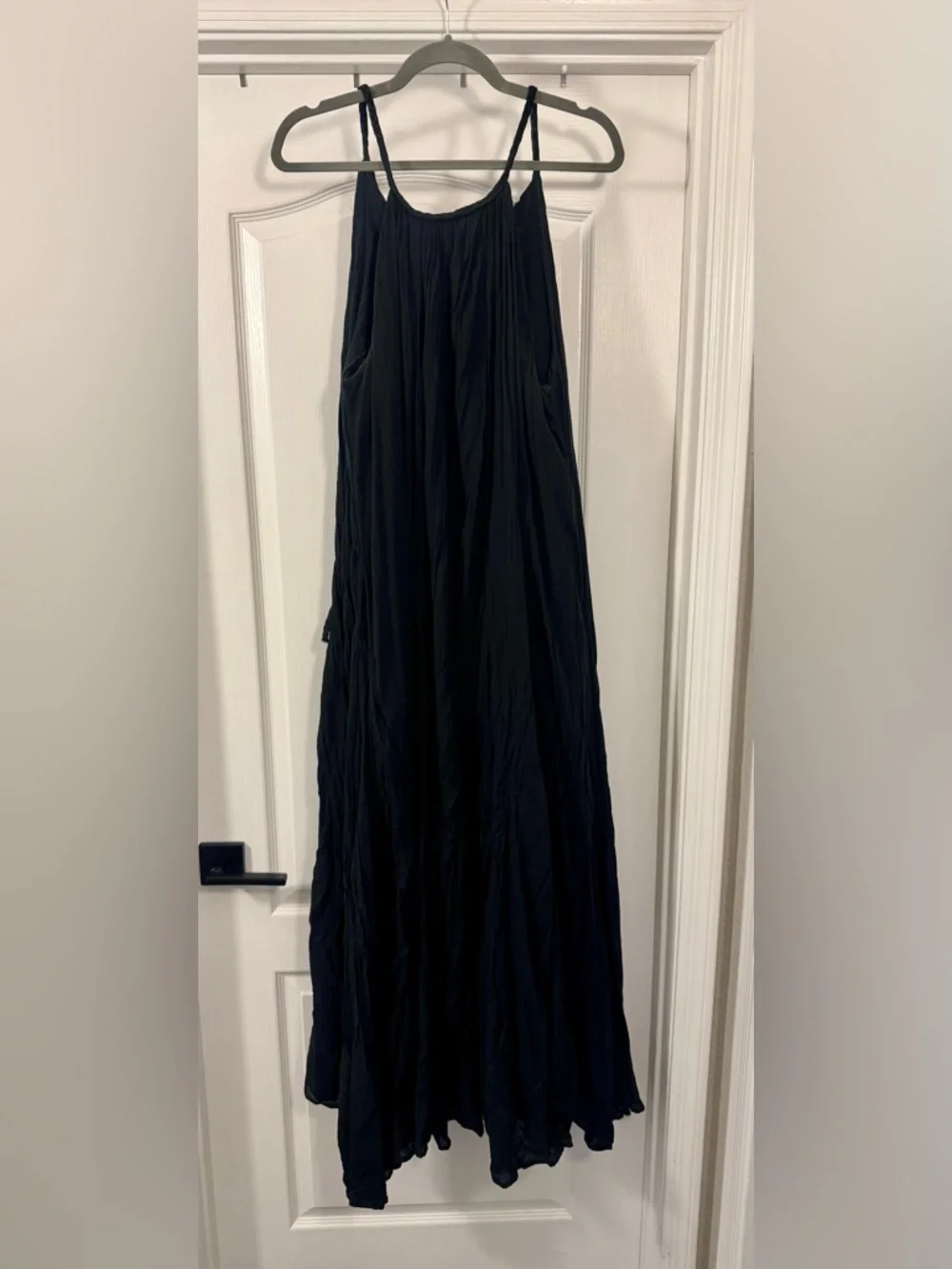 Elan Maxi Dress with Pockets - Black - Picture 2 of 13